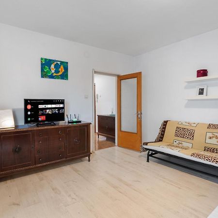 Dristor Large And Cozy Apartment Bucharest Luaran gambar